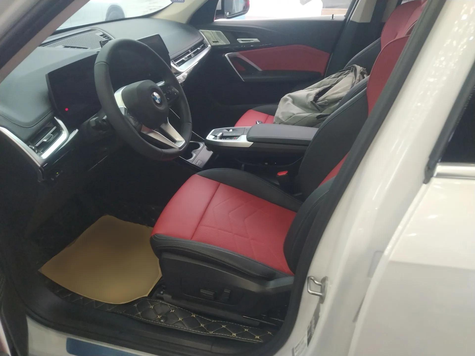 BMW X1 2023 sDrive25Li X Design Package — миниатюра 17