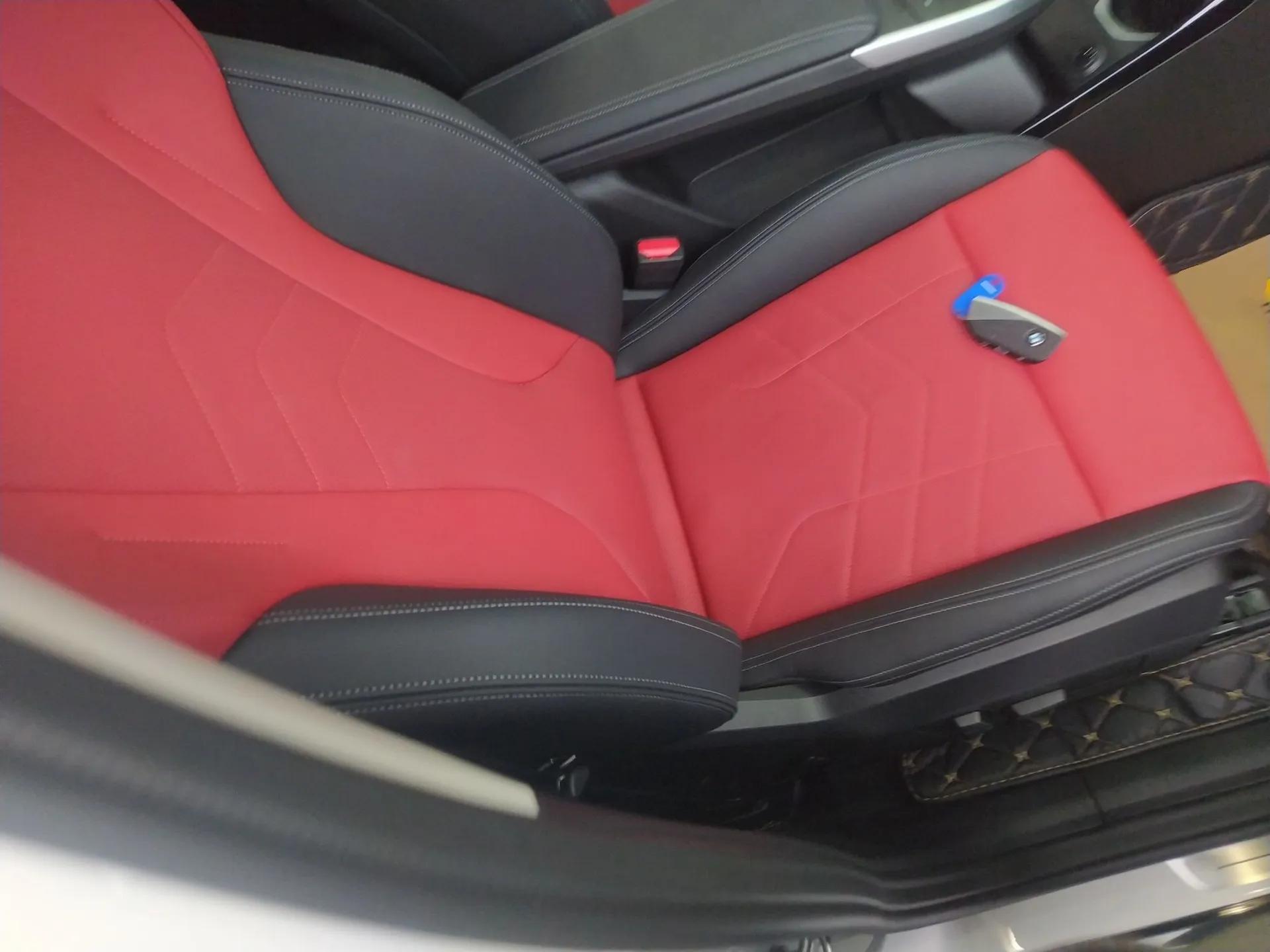 BMW X1 2023 sDrive25Li X Design Package — миниатюра 23