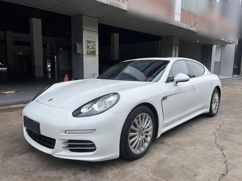 Porsche Panamera 2014 Panamera 4 3.0T — миниатюра 1