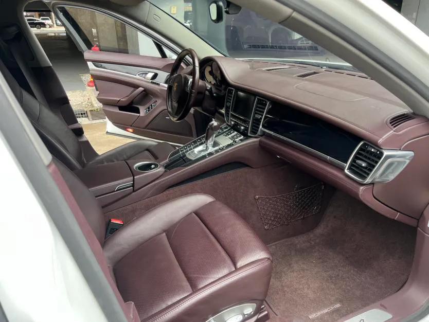 Porsche Panamera 2014 Panamera 4 3.0T — миниатюра 13