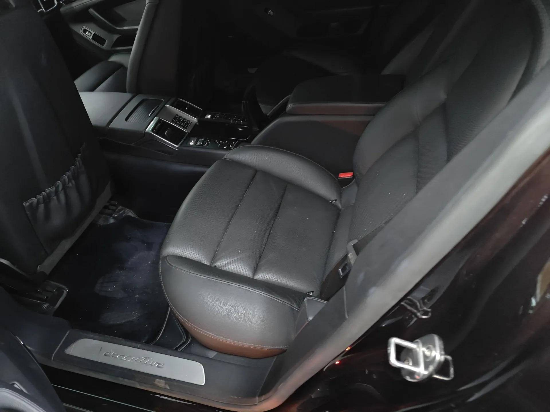 Porsche Panamera 2014 Panamera Executive 3.0T — миниатюра 20