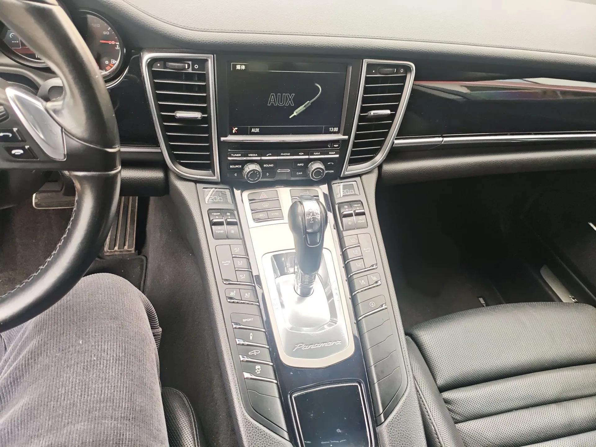 Porsche Panamera 2014 Panamera 3.0T — миниатюра 10