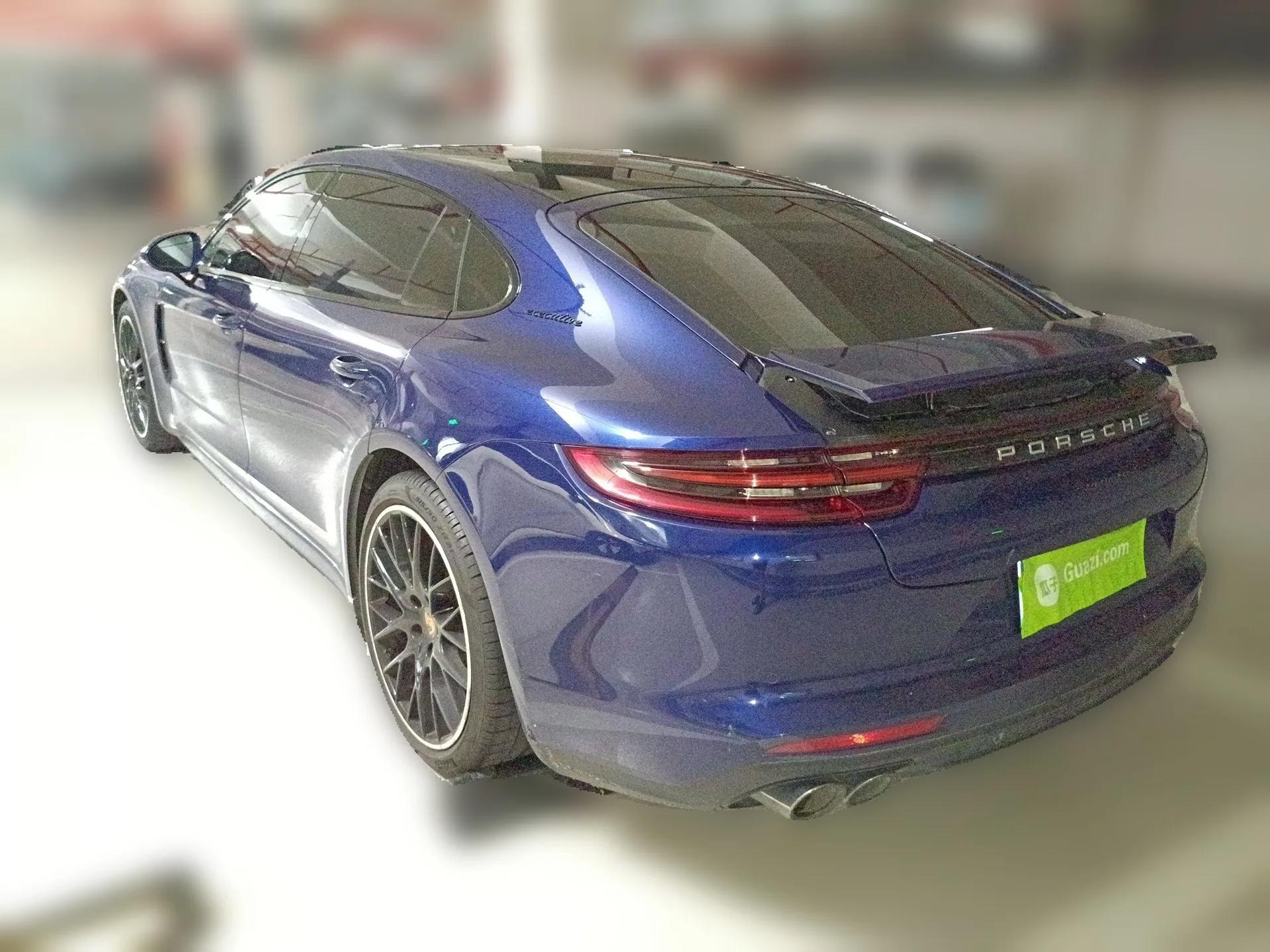 Porsche Panamera 2019 Panamera 4 Executive Long Wheelbase 2.9T — миниатюра 4