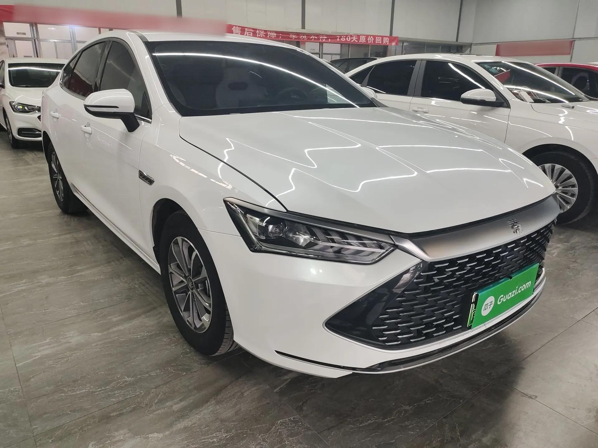 BYD Qin PLUS 2024 HONOR Edition DM-i 55KM Leading Model — миниатюра 3