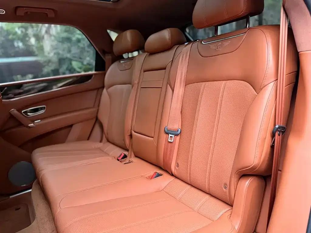 Bentayga 2017 4.0T Diesel — миниатюра 22