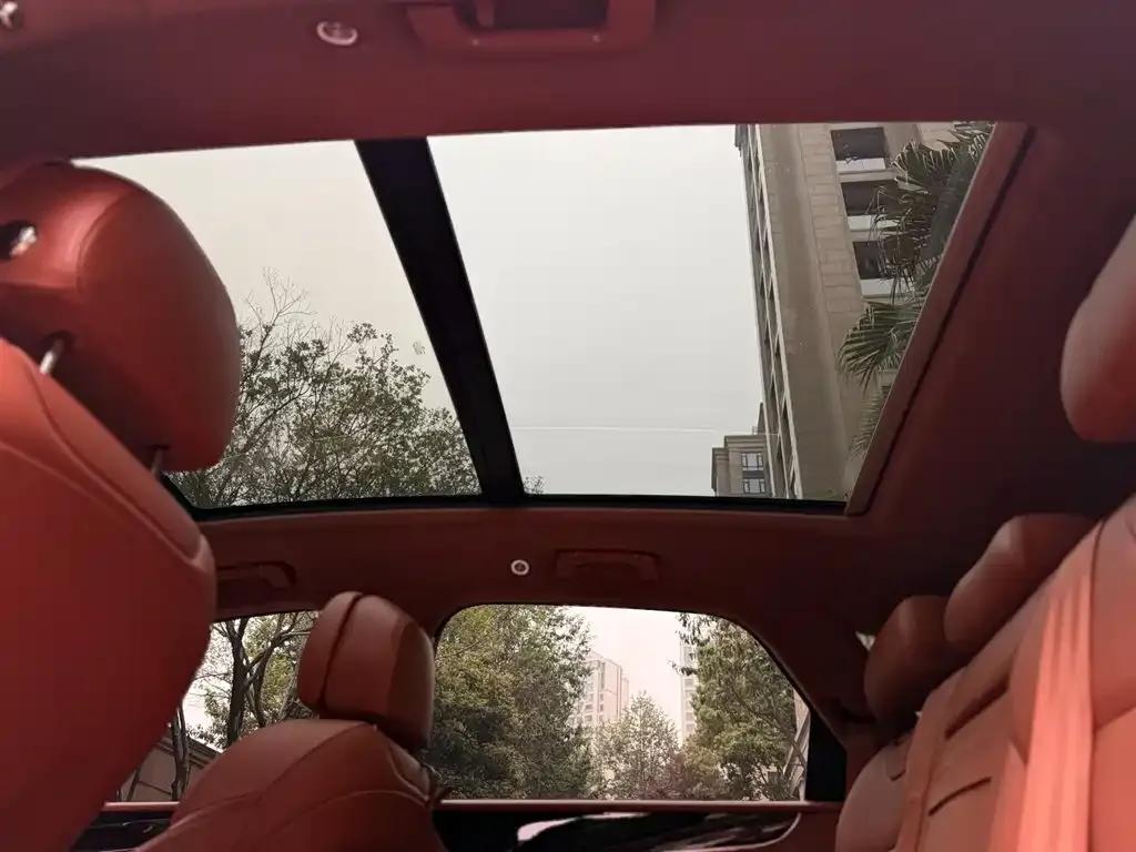 Bentayga 2017 4.0T Diesel — миниатюра 23