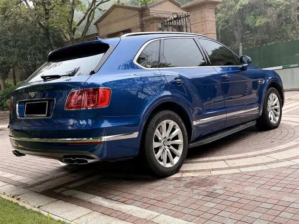 Bentayga 2017 4.0T Diesel — миниатюра 5