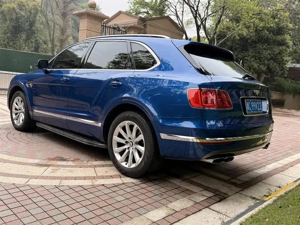 Bentayga 2017 4.0T Diesel — миниатюра 6