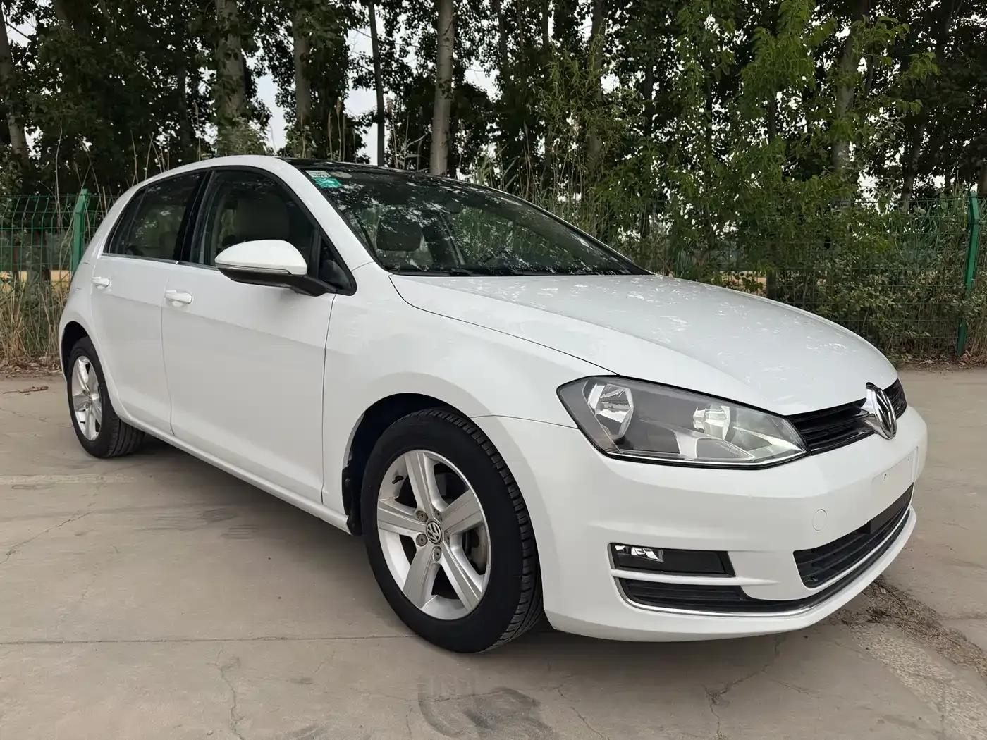2014 Golf 1.6L Automatic Comfort — миниатюра 3