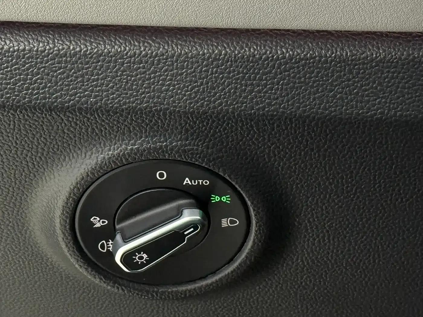 Tayron 2023 280TSI 2WD Luxury Plus Advanced Edition — миниатюра 17