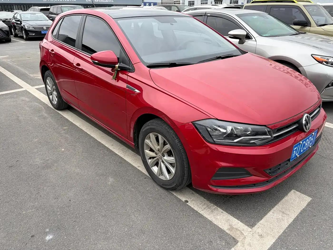 2019 Polo Plus 1.5L Automatic Colorful Technology Edition — миниатюра 3