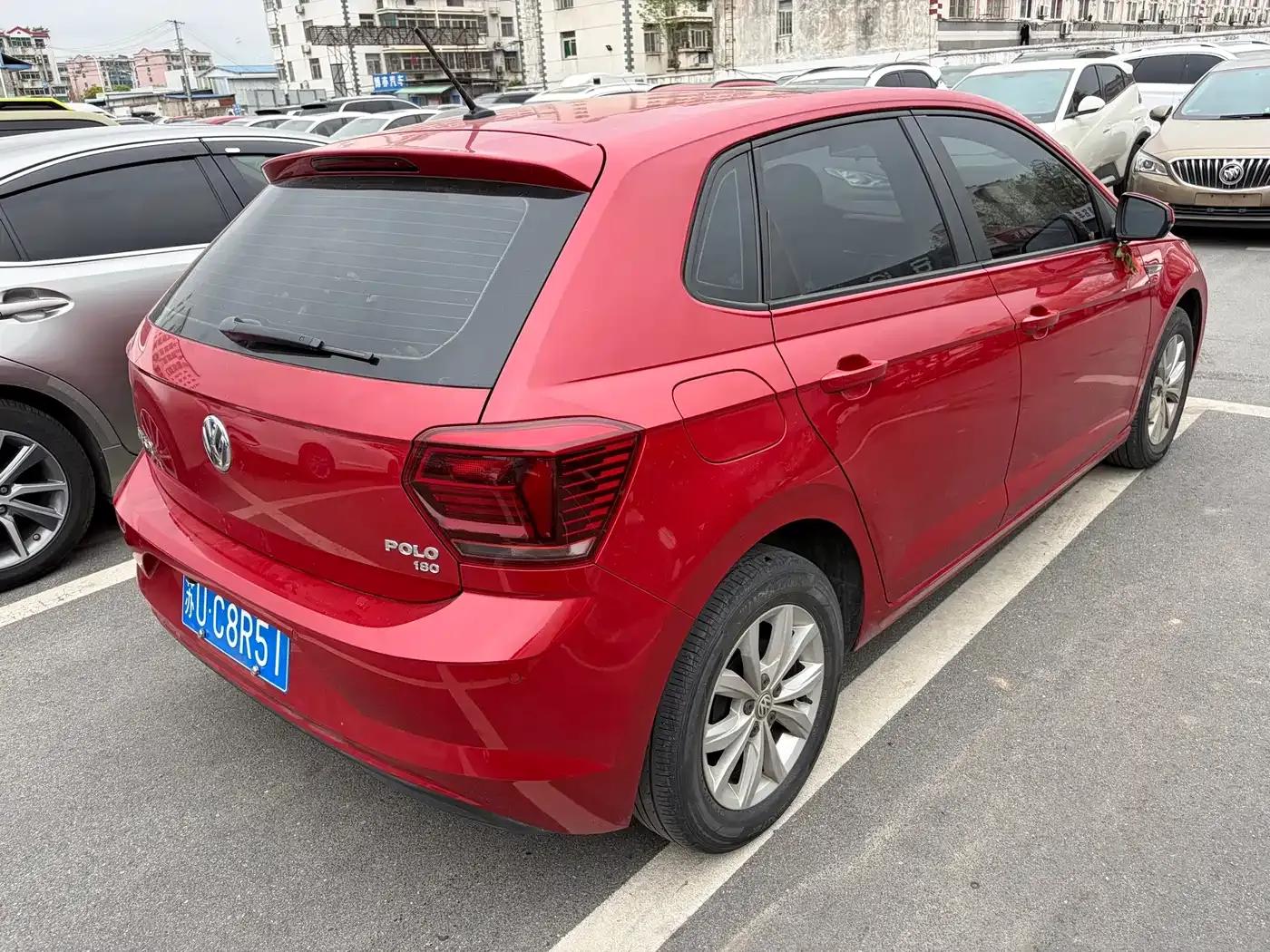 2019 Polo Plus 1.5L Automatic Colorful Technology Edition — миниатюра 6