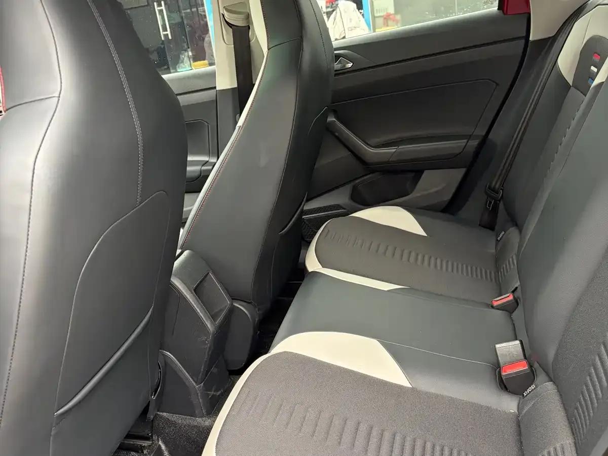 2019 Polo Plus 1.5L Automatic Colorful Technology Edition — миниатюра 7
