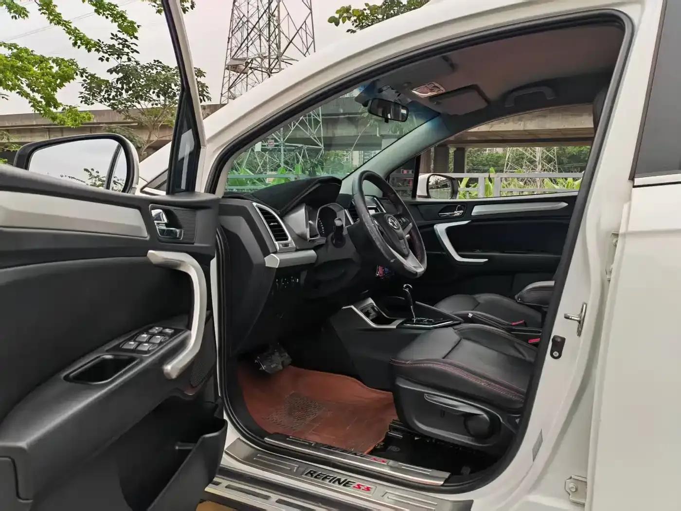Refine S3 2016 1.5L CVT Luxury Intelligent Model — миниатюра 8