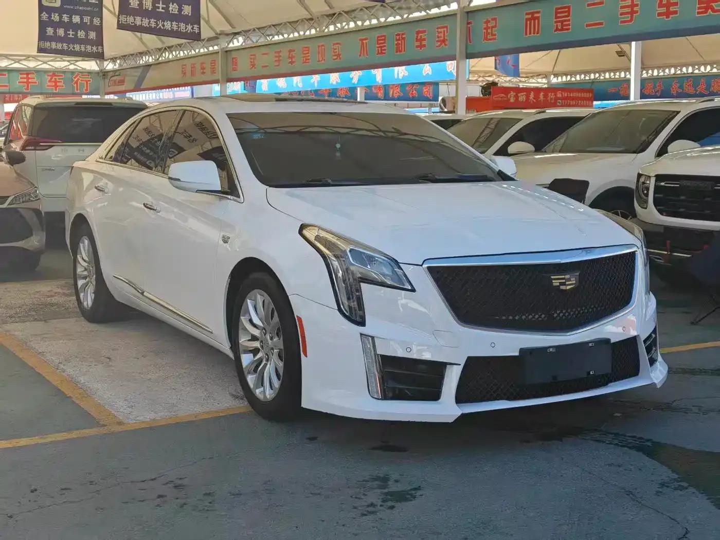2018 Cadillac XTS 28T Elite — миниатюра 3
