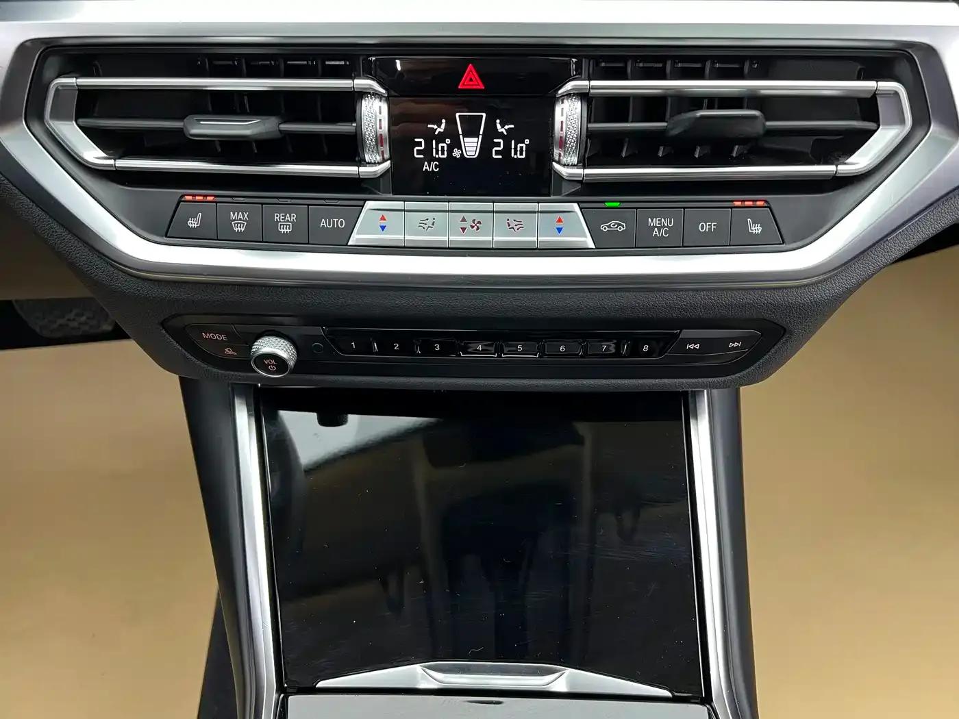 2021 BMW 3 Series Facelift 320Li M Sport Package — миниатюра 12