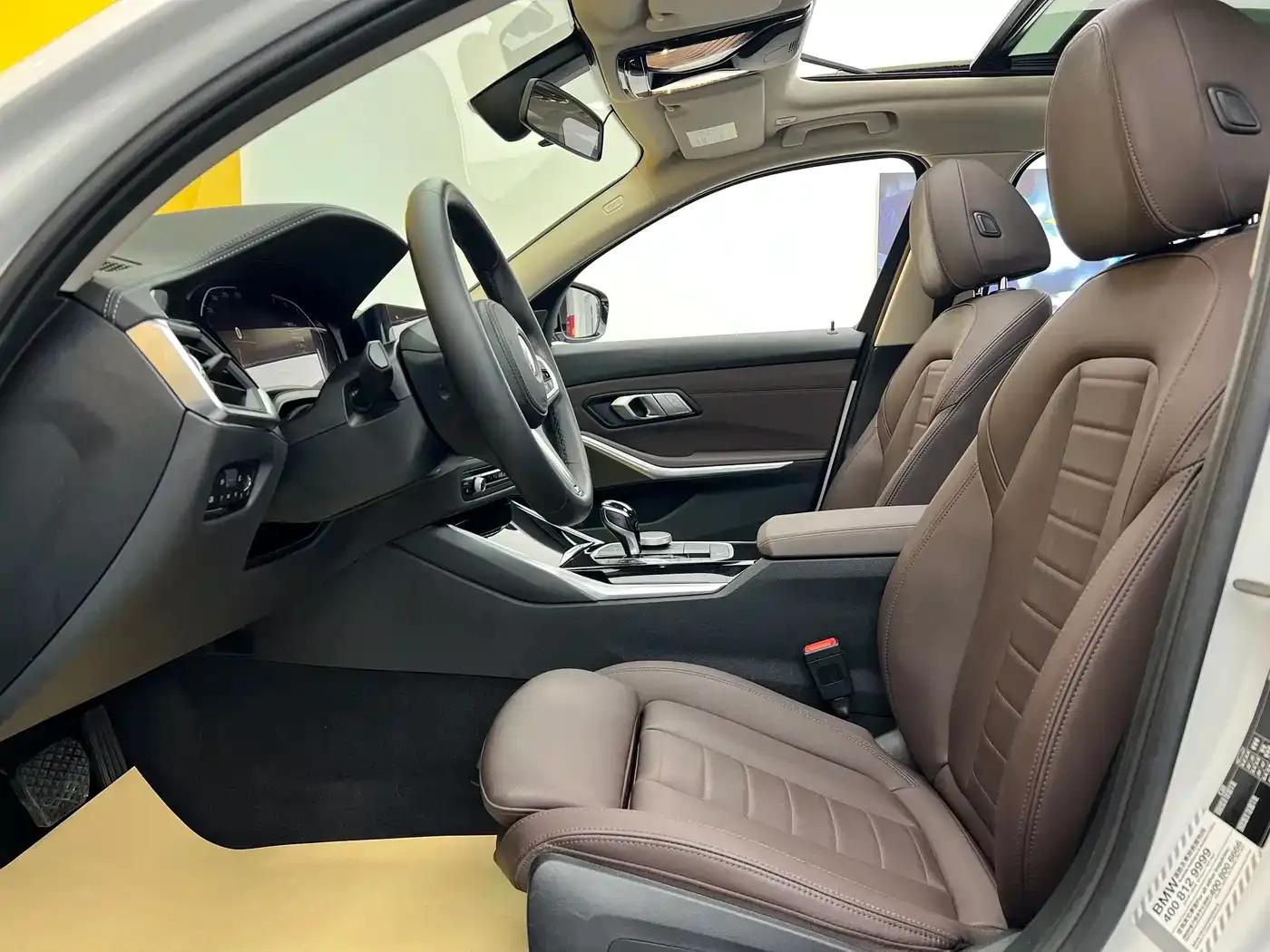 2021 BMW 3 Series Facelift 320Li M Sport Package — миниатюра 6