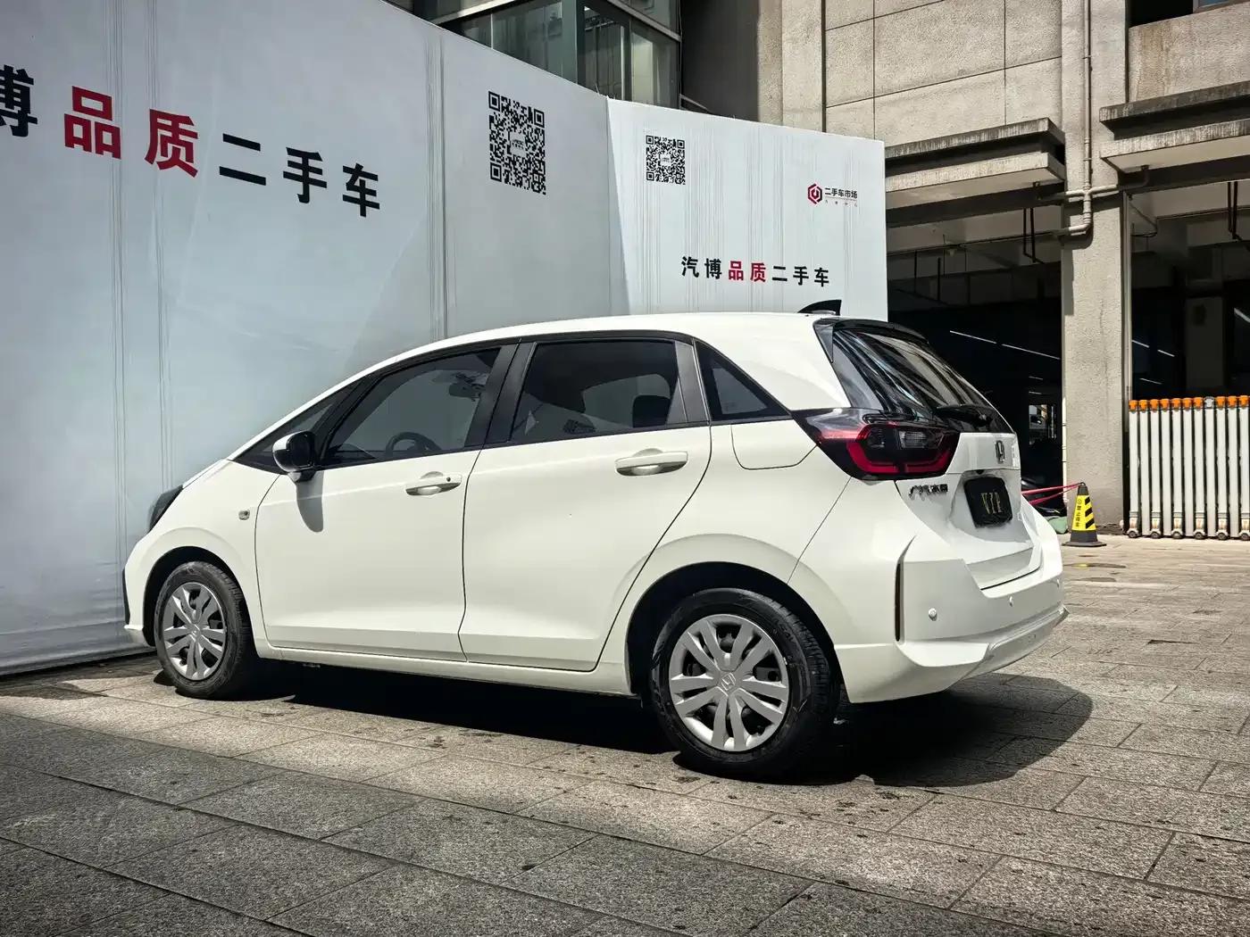 Honda Fit 2022 1.5L CVT Unlimited MUGEN Edition — миниатюра 6