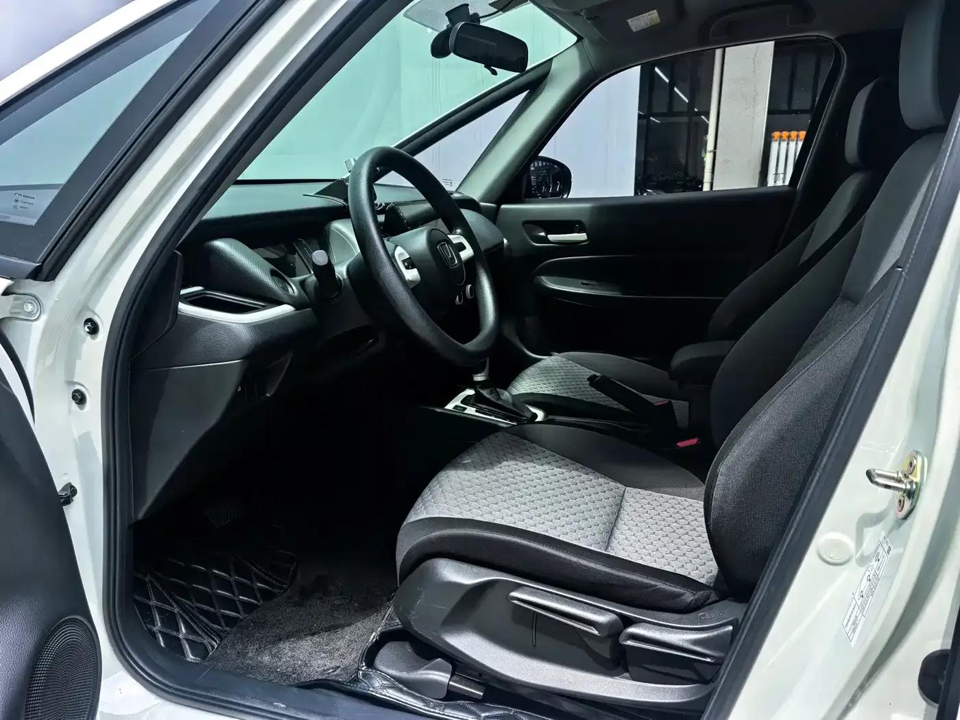 Honda Fit 2022 1.5L CVT Unlimited MUGEN Edition — миниатюра 9
