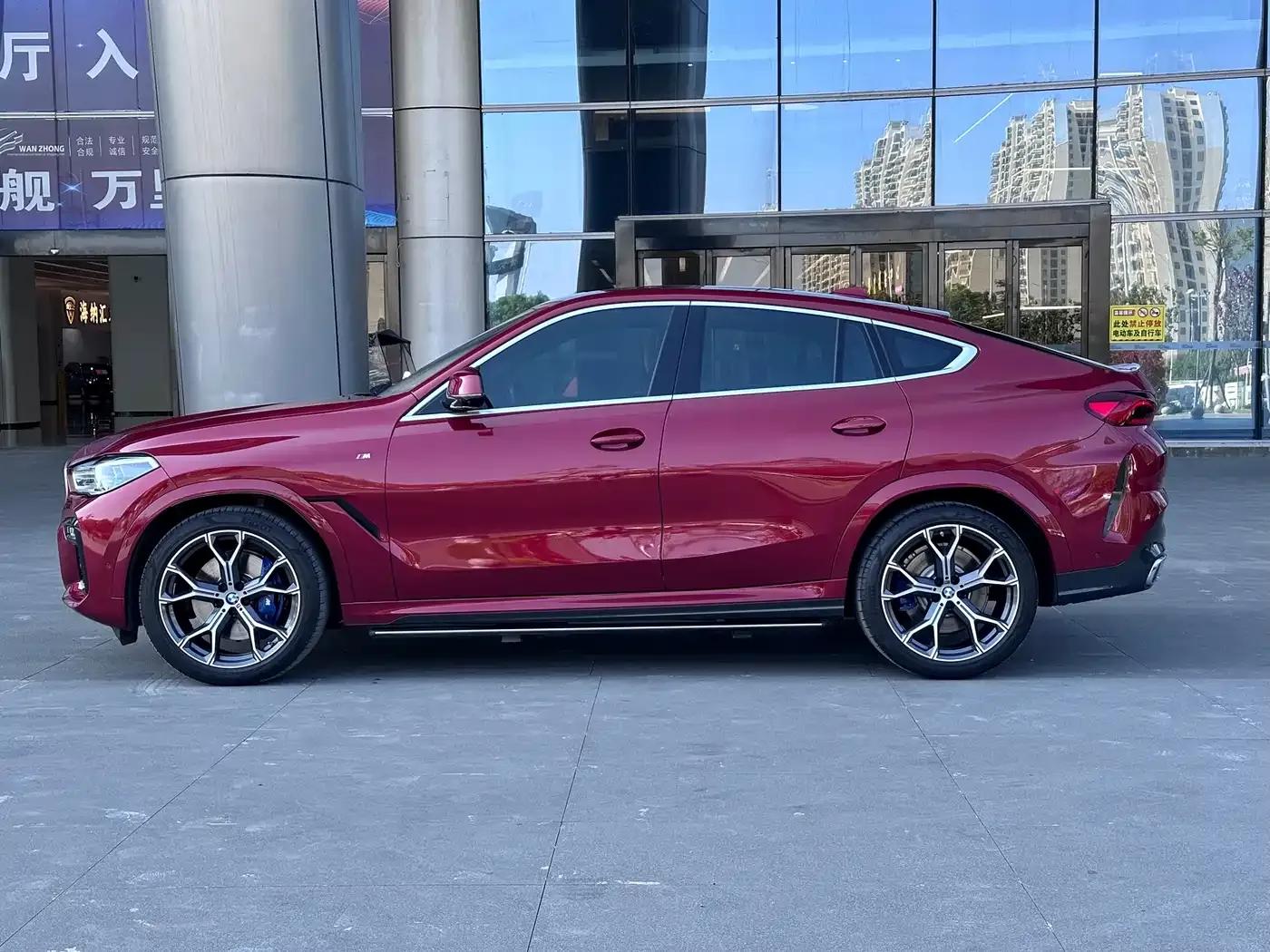BMW X6 2021 xDrive40i Luxury M Sport Package — миниатюра 4
