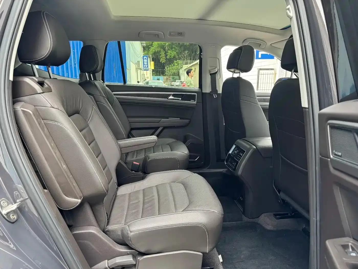 2017 Volkswagen Teramont 530 V6 AWD Flagship Edition — миниатюра 10