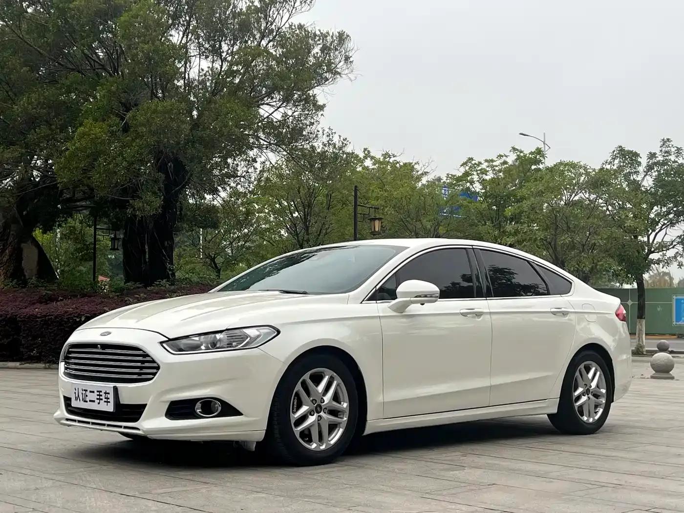 2013 Ford Mondeo 1.5L GTDi180 Fashion Edition — миниатюра 1