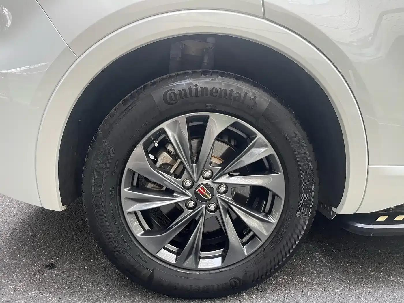 Hongqi HS5 2023 2.0T Flagship Pro Edition — миниатюра 11