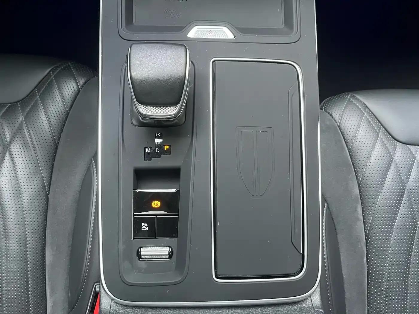 Hongqi HS5 2023 2.0T Flagship Pro Edition — миниатюра 34