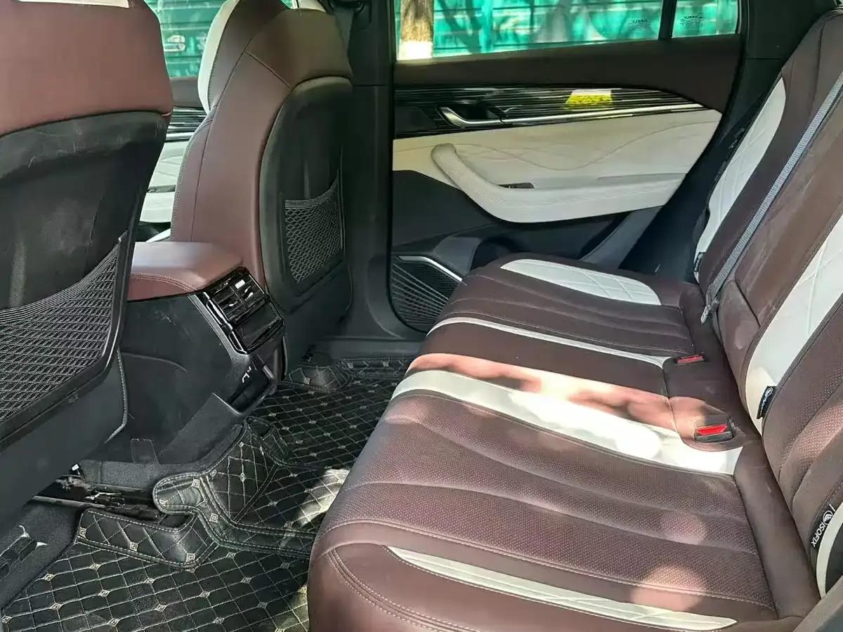 Geely Xingyue L 2025 Oriental Radiance 2.0TD Automatic Star Edition — миниатюра 6