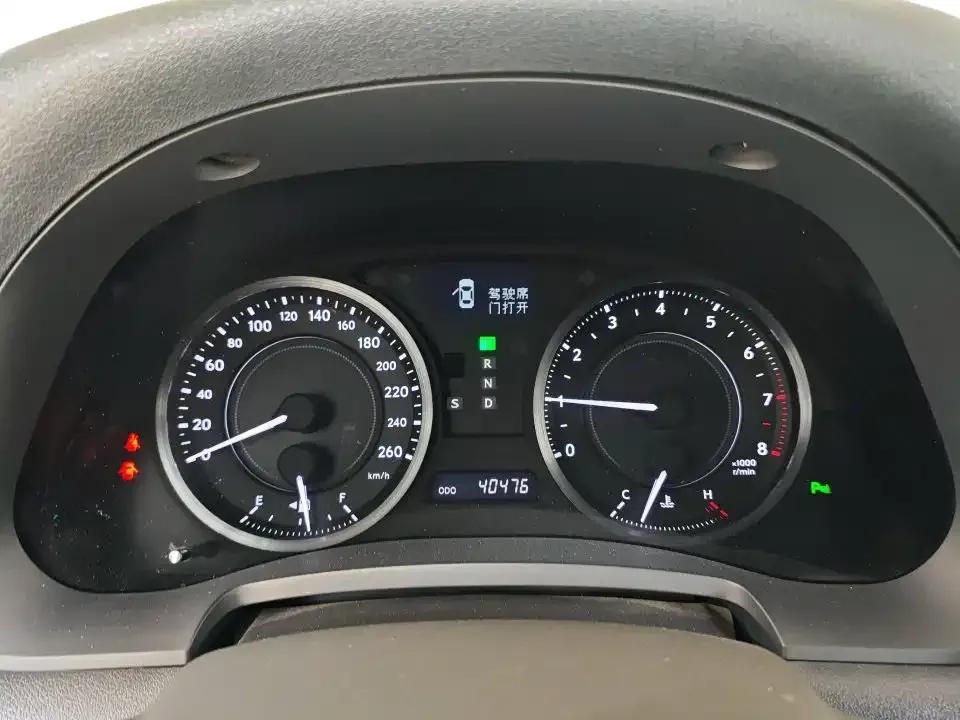 Lexus IS 2011 250C — миниатюра 3