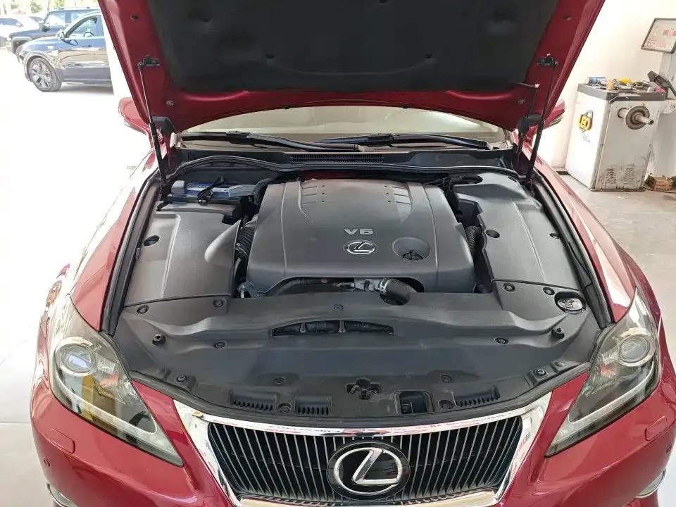Lexus IS 2011 250C — миниатюра 8
