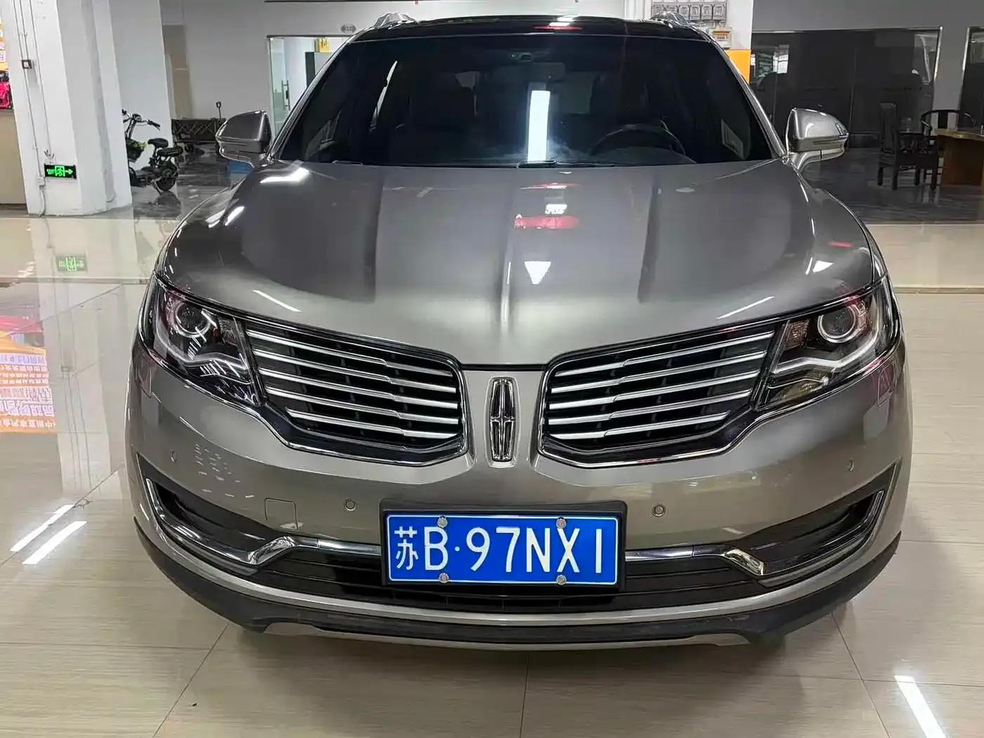 Lincoln MKX 2015 2.0T Two-Wheel Drive Premium Edition — миниатюра 1