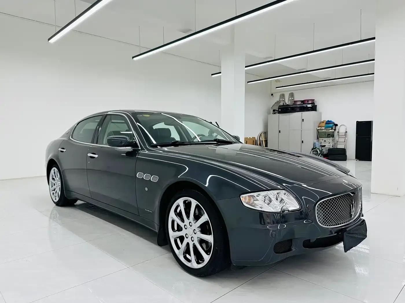 Presidential Edition 2008 4.2L Elite Edition — миниатюра 3