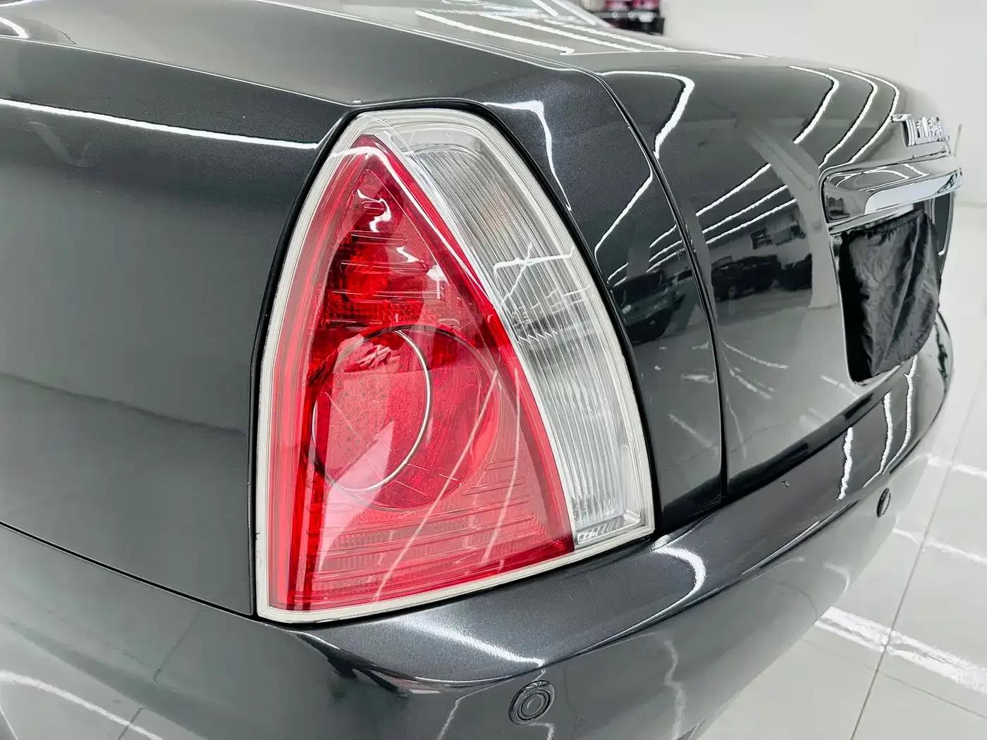 Presidential Edition 2008 4.2L Elite Edition — миниатюра 21