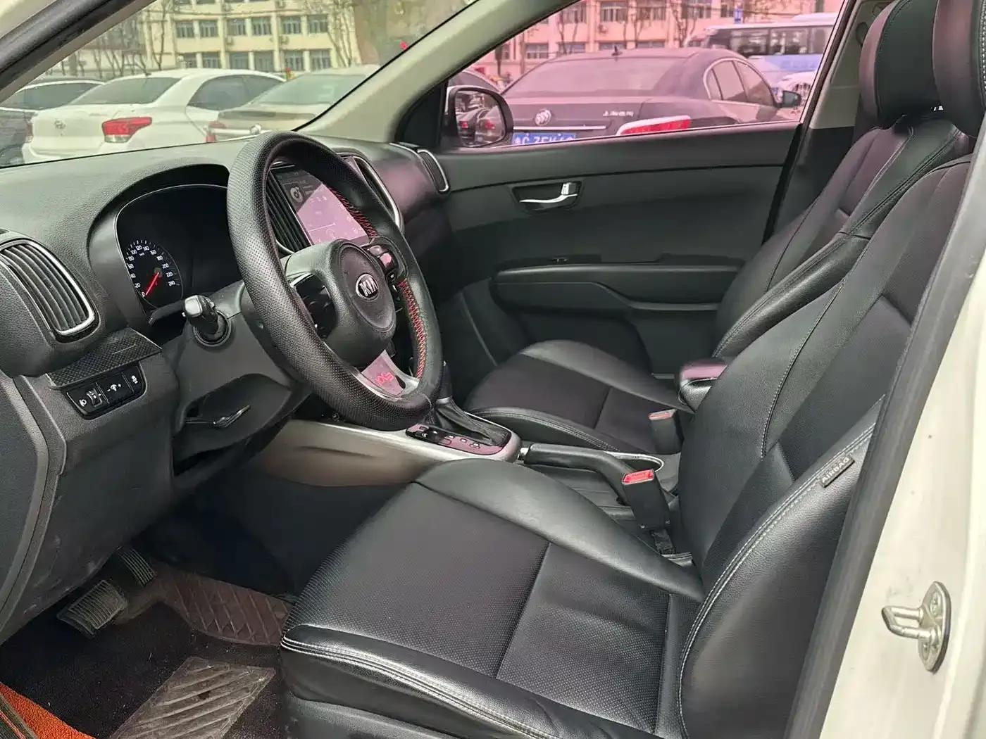 KX3 Sportage 2015 1.6L Automatic 2WD DLX — миниатюра 5