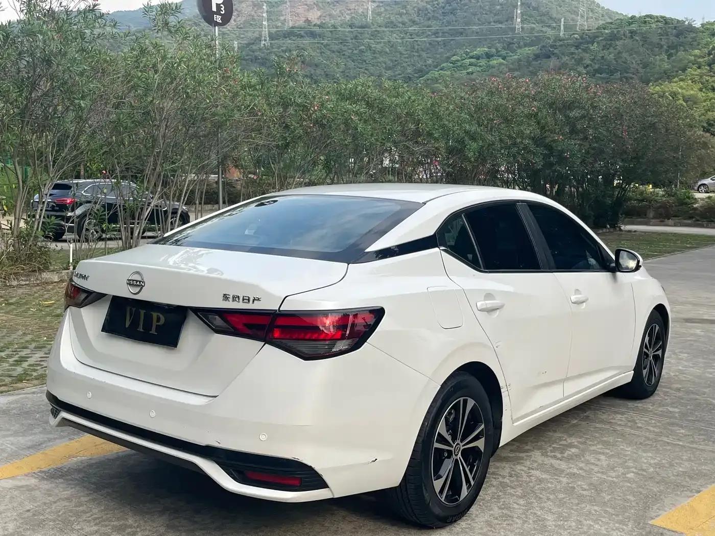 Nissan Sylphy 2023 Facelift 1.6L CVT Enjoy Edition — миниатюра 13