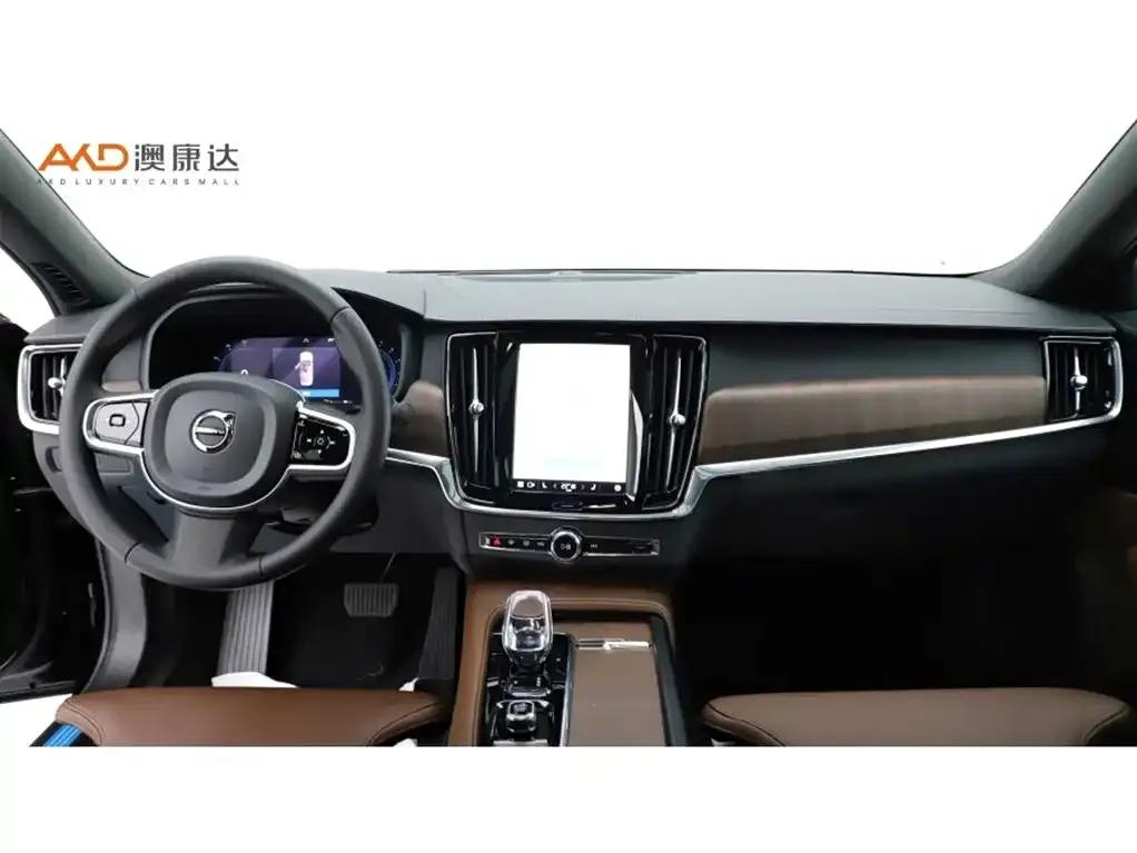 Volvo S90/2.0T/2024/B5 Smart Luxury Edition — миниатюра 5