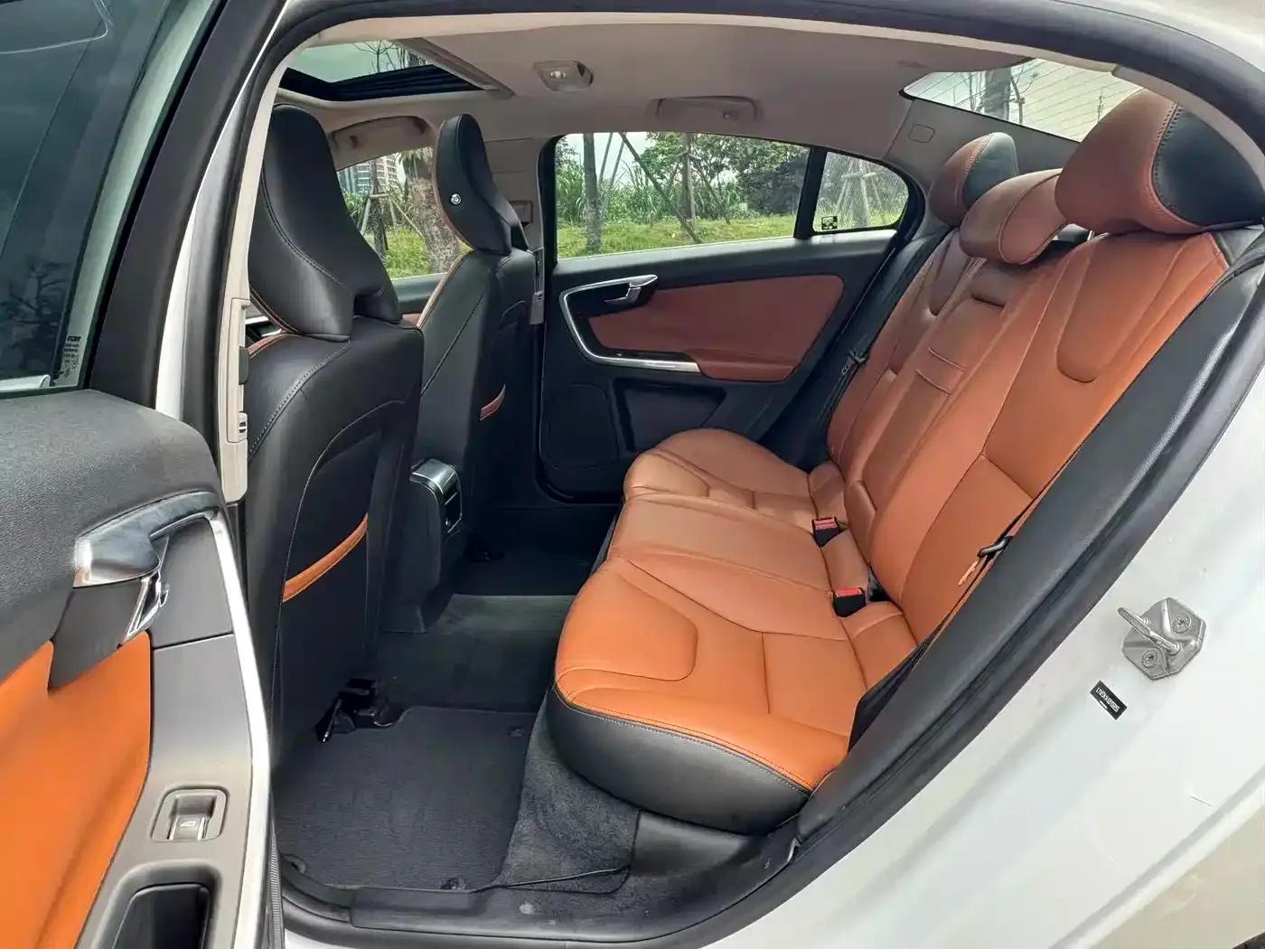 2016 Volvo S60L T4 Smart Edition — миниатюра 12