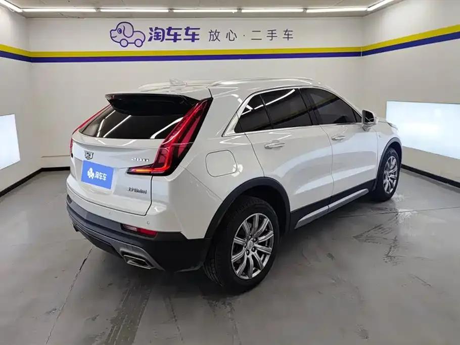 2022 Cadillac XT4 28T Two-Wheel Drive Luxury — миниатюра 3