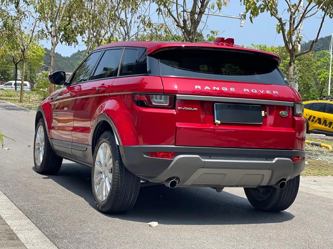 Range Rover Evoque 2018 240PS SE Smart Edition — миниатюра 6