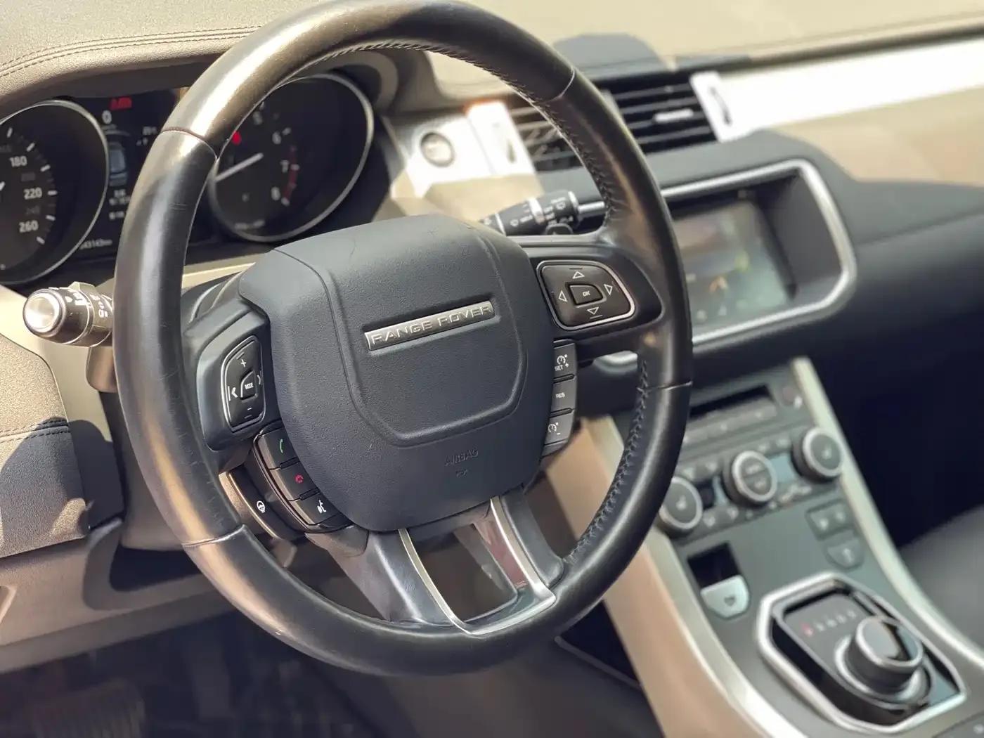 Range Rover Evoque 2018 240PS SE Smart Edition — миниатюра 10
