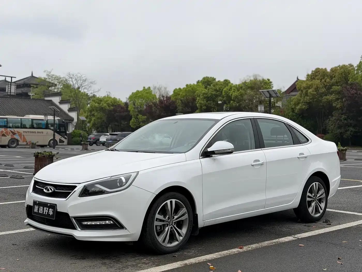 Chery Arrizo 7 2017 1.5T CVT Premium Edition — миниатюра 3