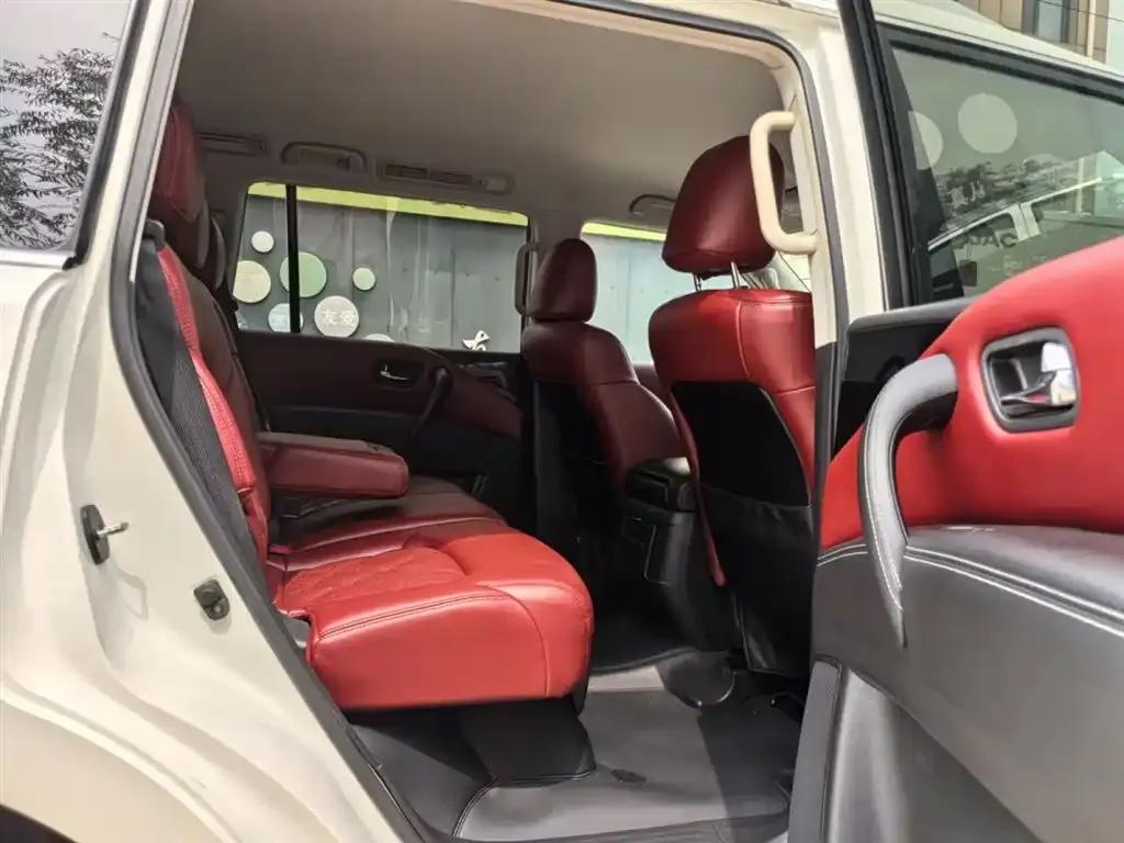 Nissan Patrol 2018 4.0L Leader Edition — миниатюра 12