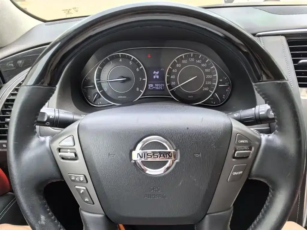 Nissan Patrol 2018 4.0L Leader Edition — миниатюра 7