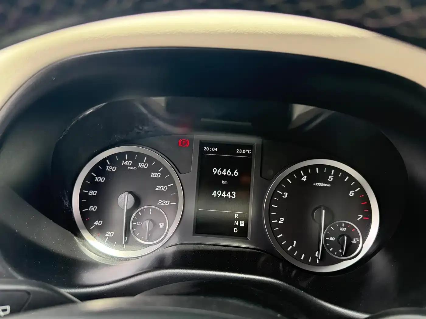 Vito 2021 2.0T Elite Edition 7-seater — миниатюра 12