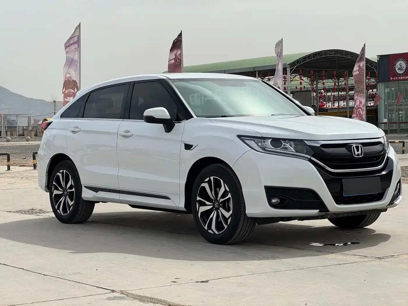 Honda UR-V 2017 240TURBO 2WD Classic Edition (China V Emission Standard) — миниатюра 3