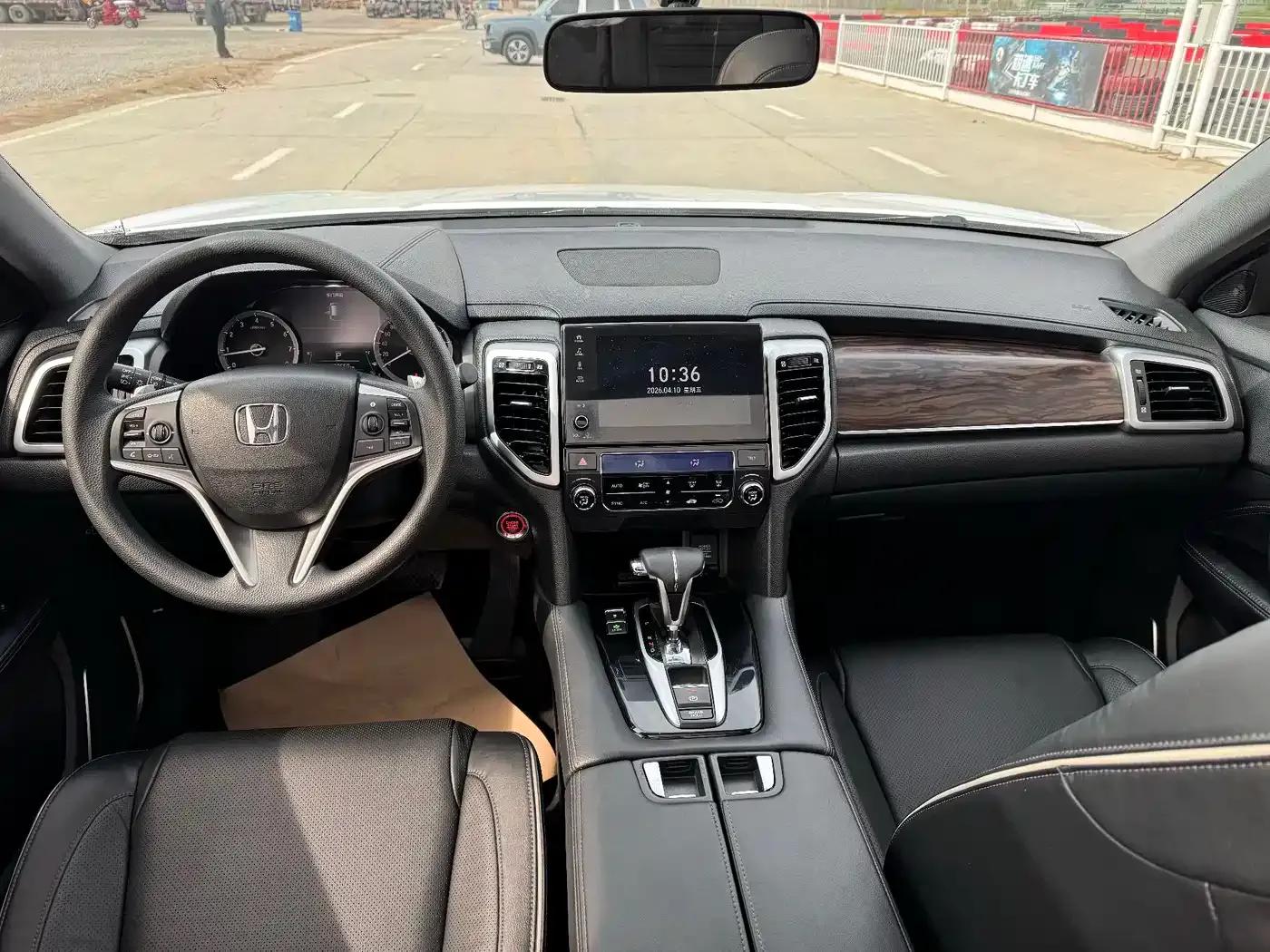 Honda UR-V 2017 240TURBO 2WD Classic Edition (China V Emission Standard) — миниатюра 6