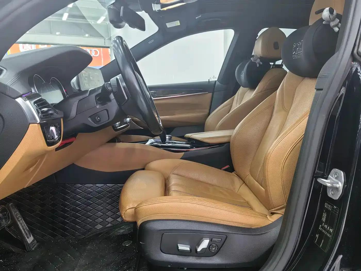 2018 BMW 6 Series GT 630i M Sport Package — миниатюра 3