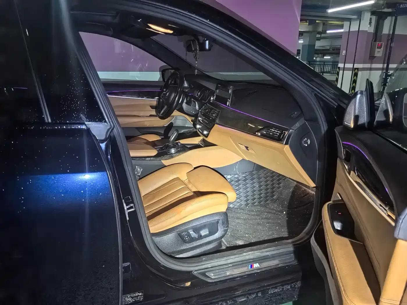 2018 BMW 6 Series GT 630i M Sport Package — миниатюра 10