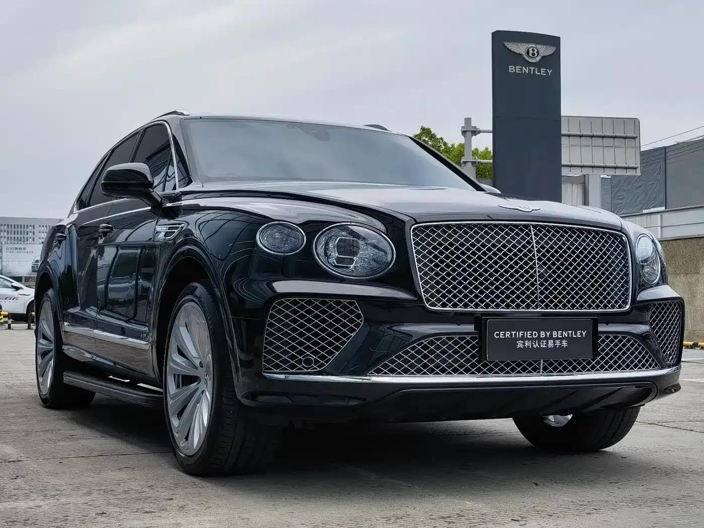 Bentayga 2022 4.0T V8 — миниатюра 3